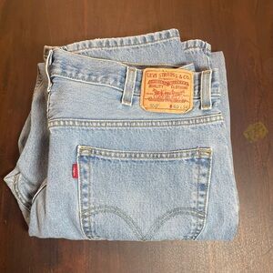 Levi’s 550 Relaxed Fit